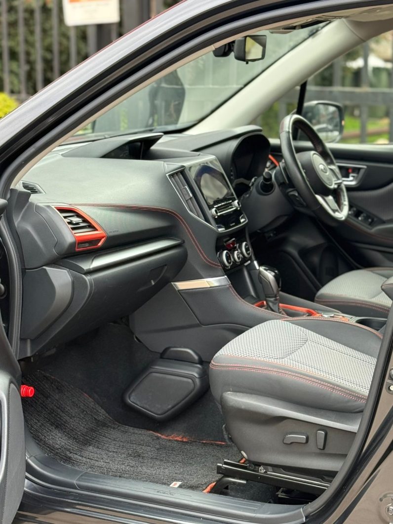 
								Subaru Forester X-break full									