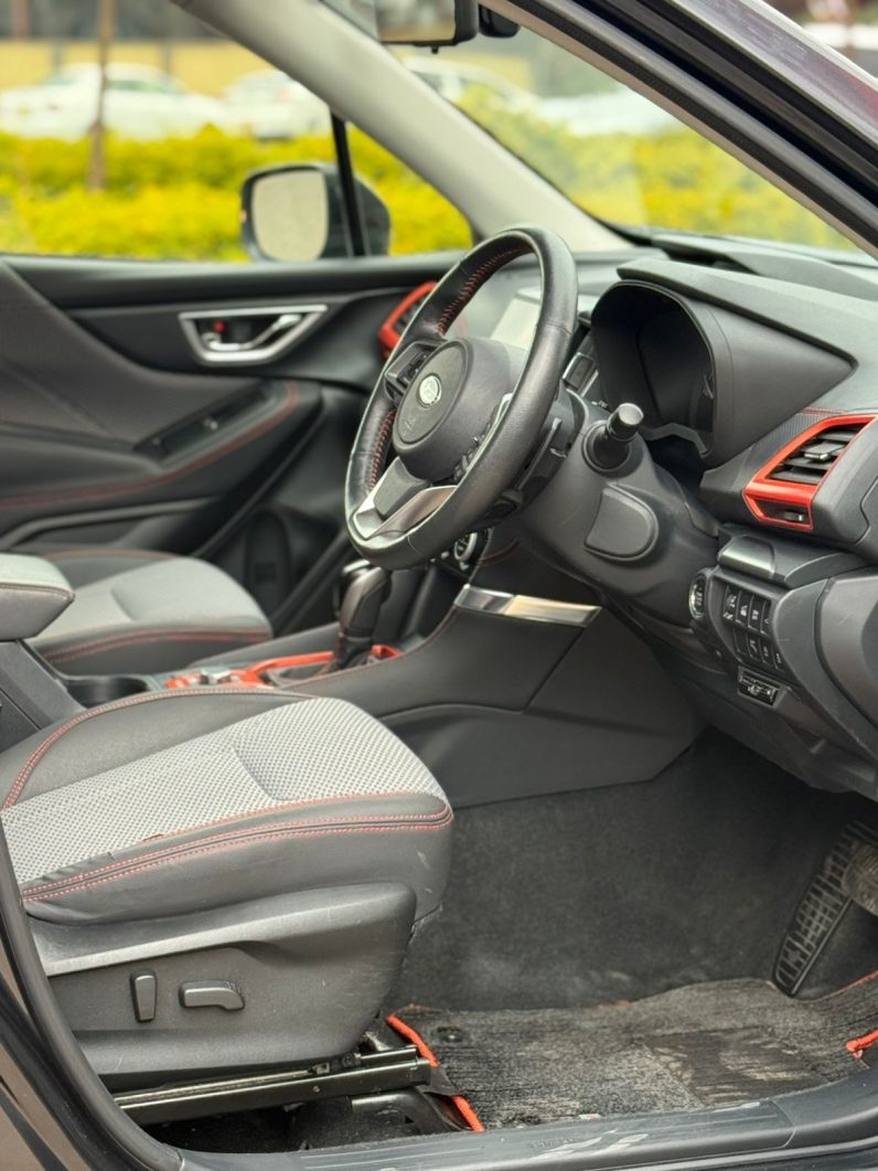 
								Subaru Forester X-break full									