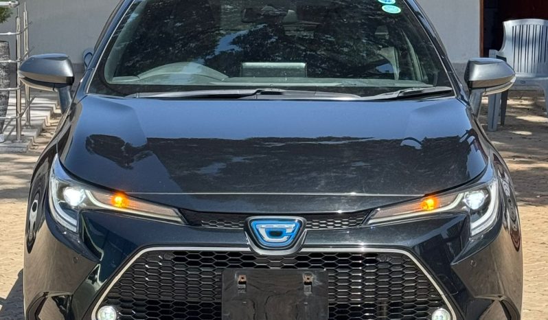 
								Toyota Corolla touring full									