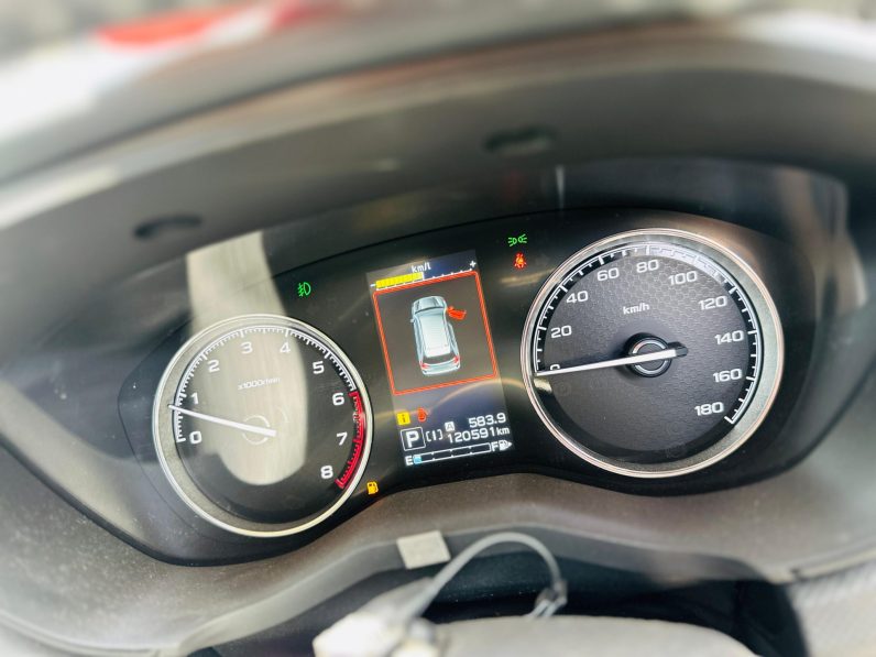 
								Subaru Forester full									