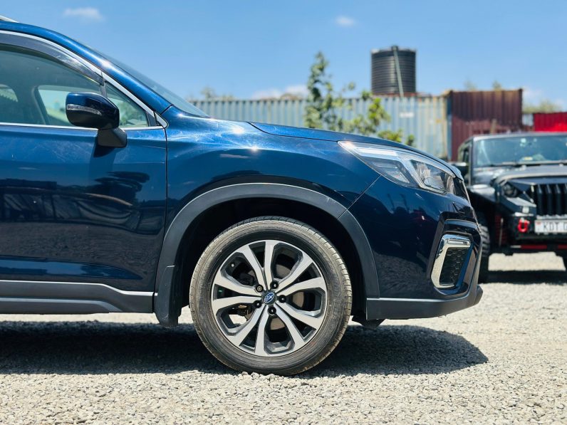 
								Subaru Forester full									