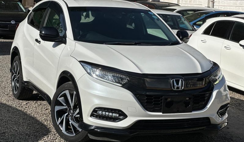 
								Honda Vezel Rs full									