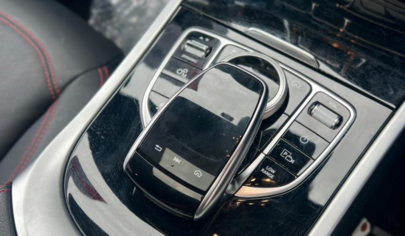 
								Mercedes Benz G350d full									