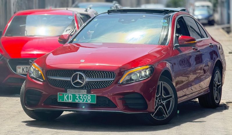 
								Mercedes Benz C200 full									