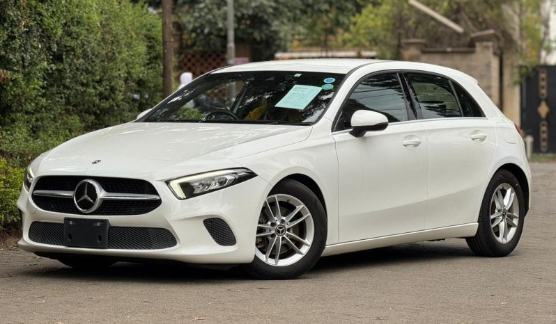 
								Mercedes Benz A180 full									