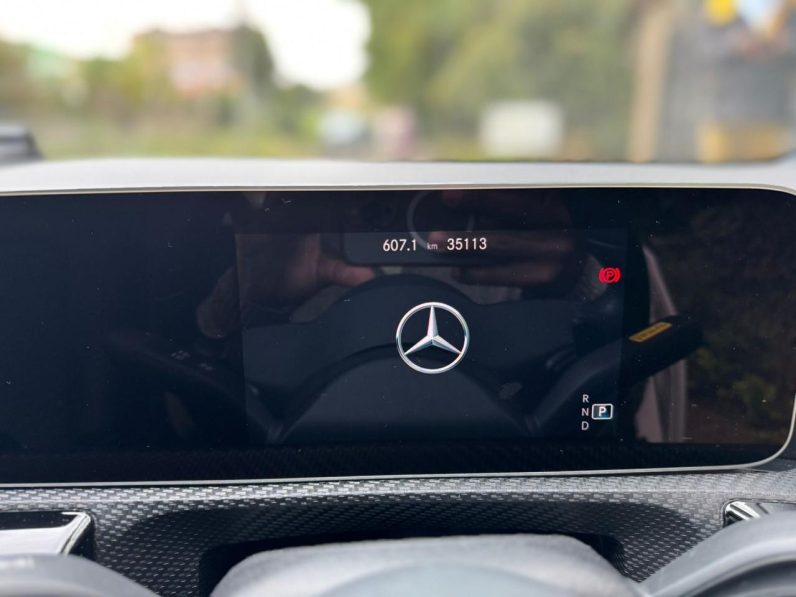 
								Mercedes Benz A180 full									