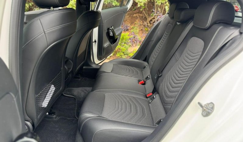 
								Mercedes Benz A180 full									