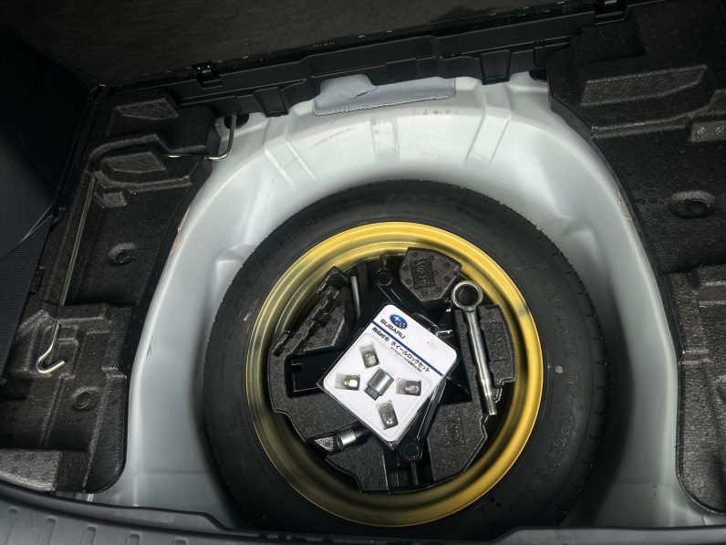 
								Subaru Forester X-break full									