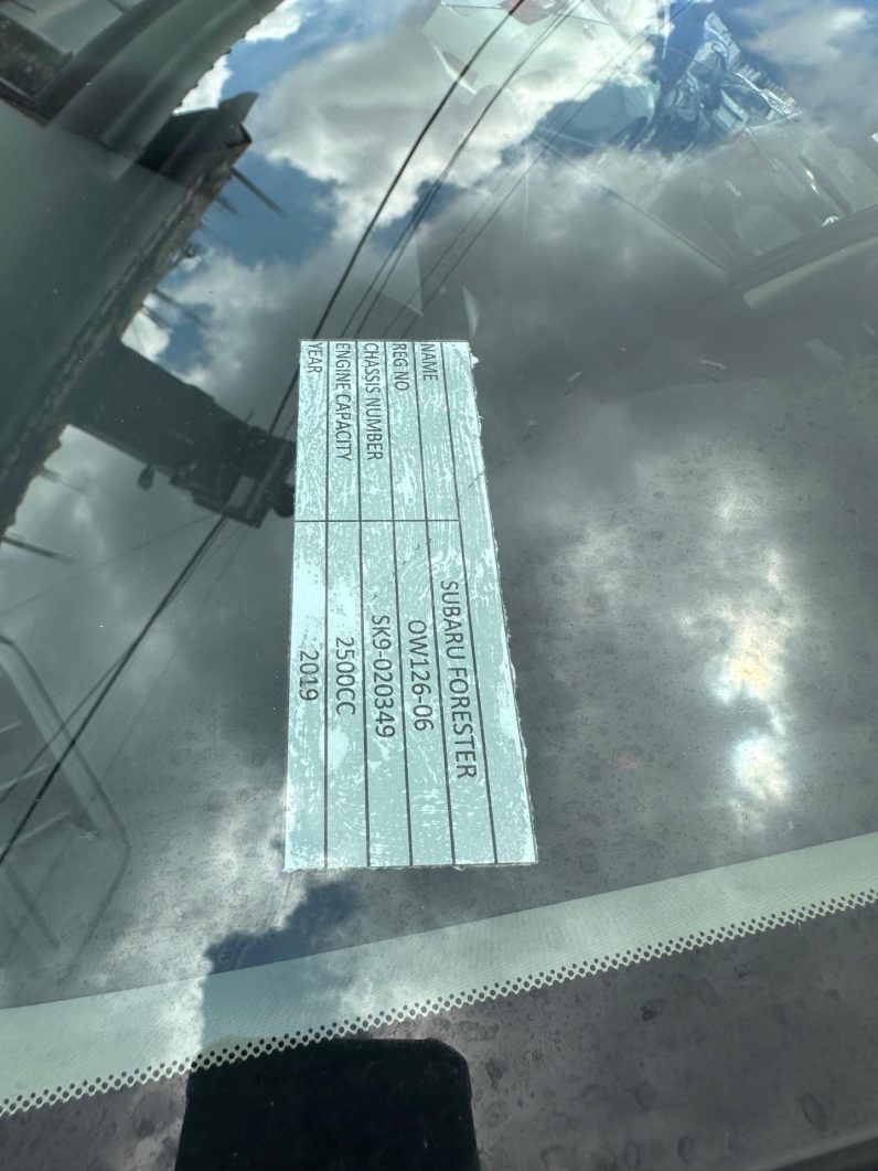 
								Subaru Forester full									