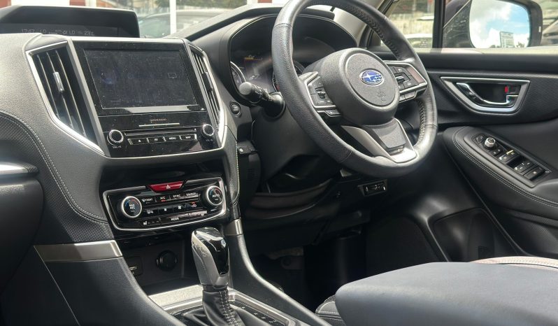 
								Subaru Forester full									