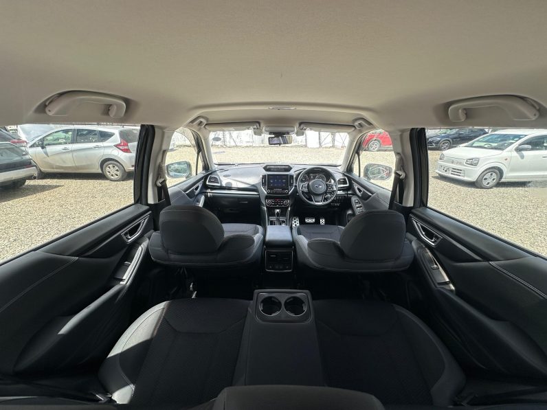 
								Subaru Forester full									