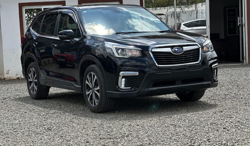 
								Subaru Forester full									