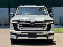 Toyota Land cruiser 300 Series