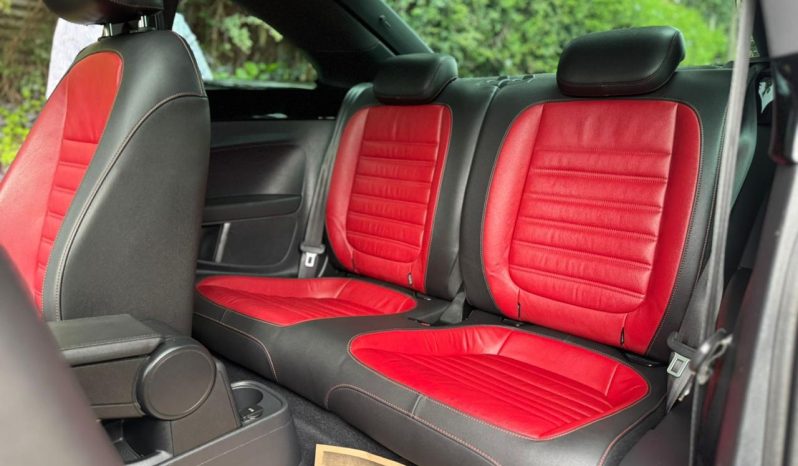 
								Voxwagen Beetle full									