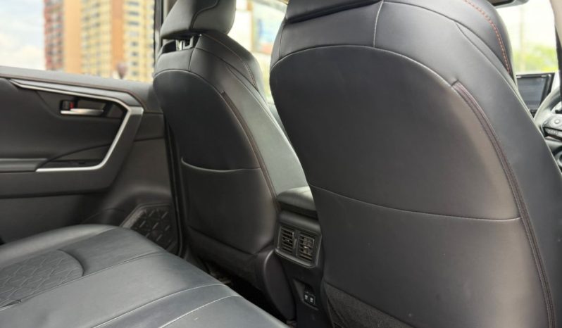 
								Toyota Rav4 2019 full									