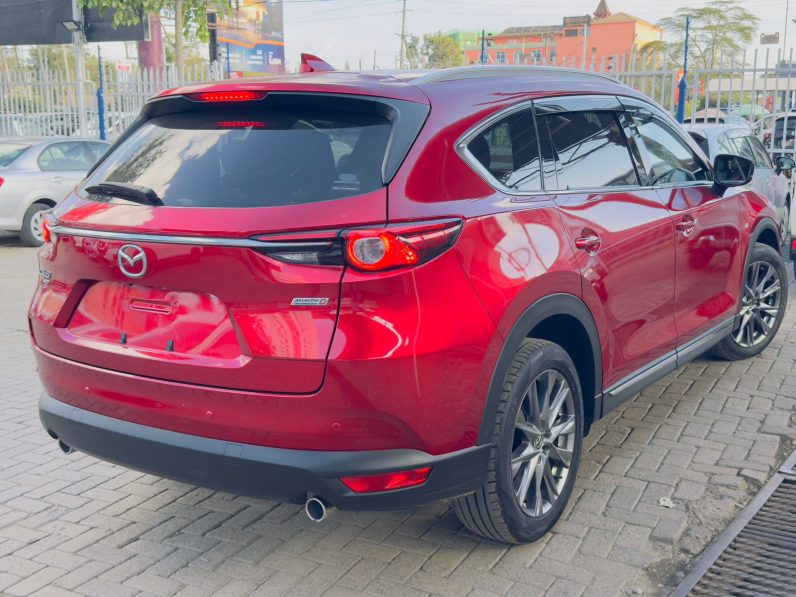 
								Mazda Cx-8 full									
