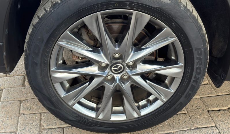 
								Mazda Cx-8 full									