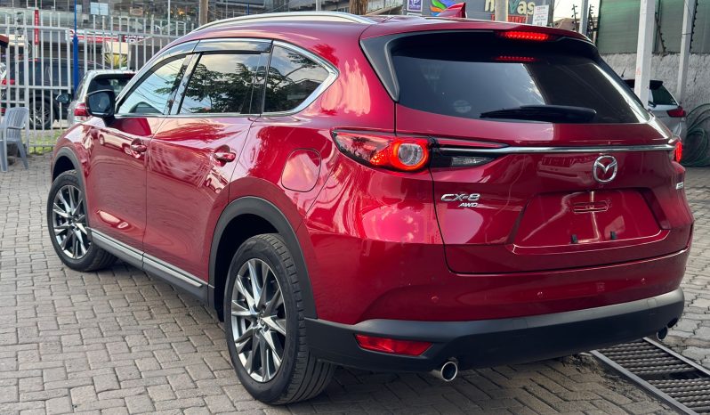 
								Mazda Cx-8 full									