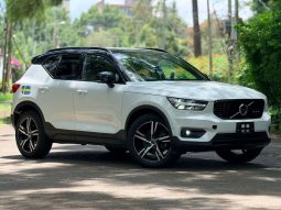 Volvo XC40 T5