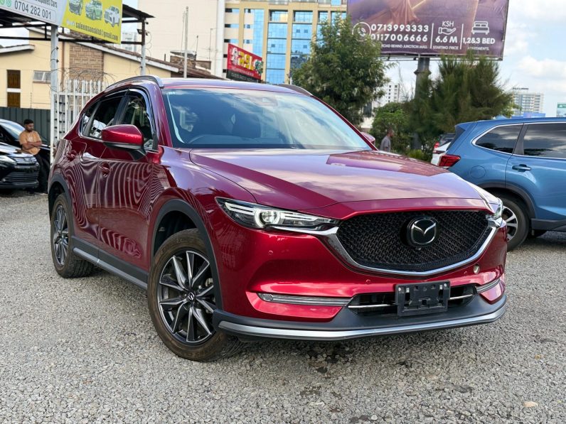 
								Mazda CX-5 full									