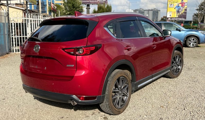 
								Mazda CX-5 full									