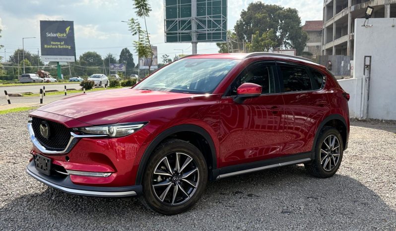 
								Mazda CX-5 full									