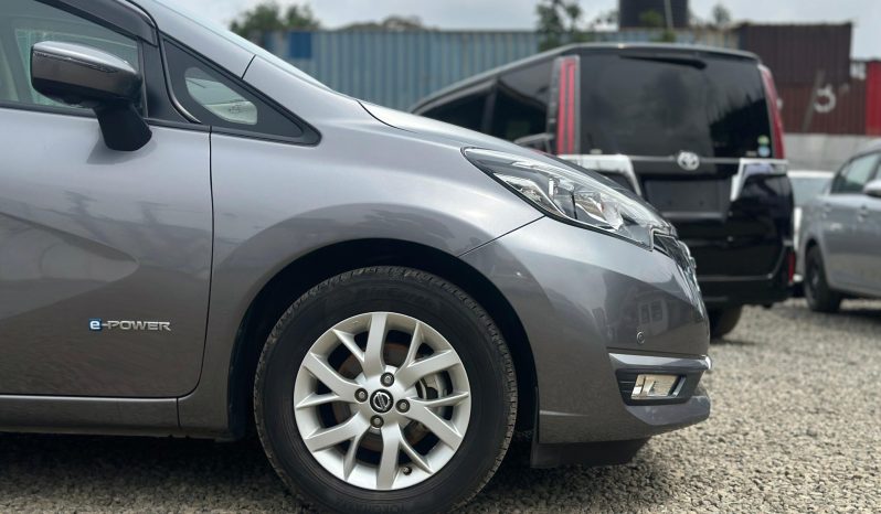 
								Nissan Note E-Power full									