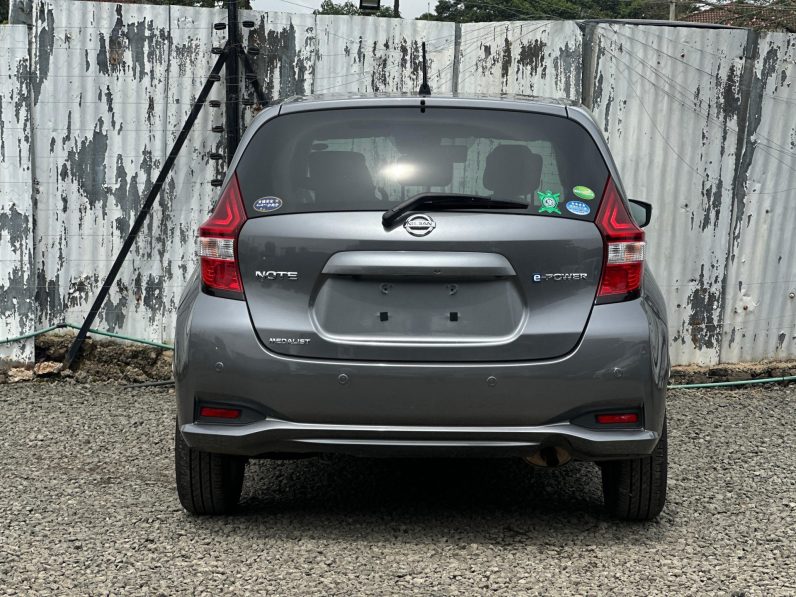 
								Nissan Note E-Power full									