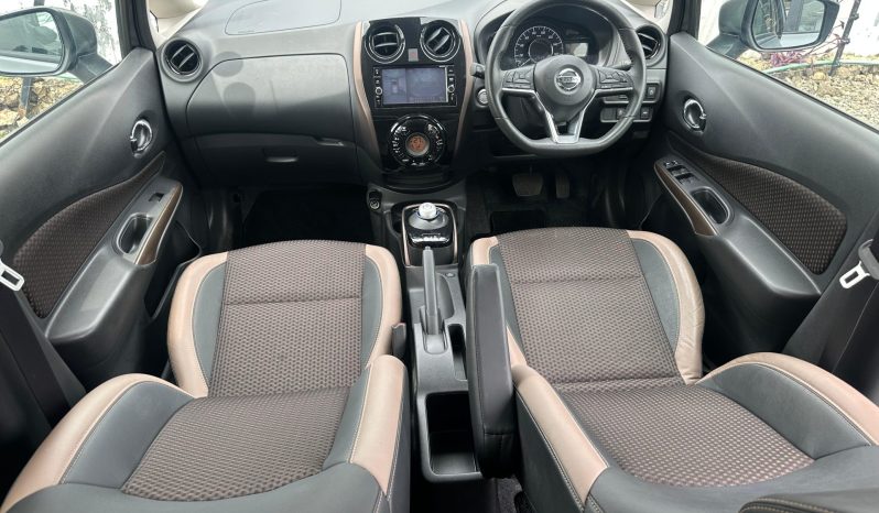 
								Nissan Note E-Power full									