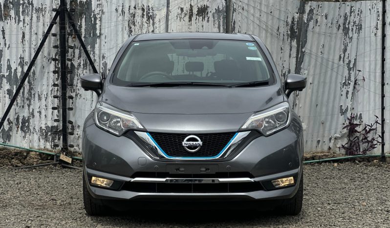 
								Nissan Note E-Power full									