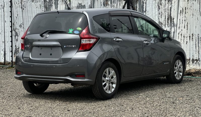 
								Nissan Note E-Power full									