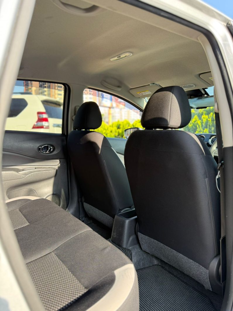 
								Nissan Note E-power full									