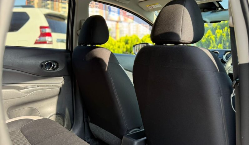 
								Nissan Note E-power full									