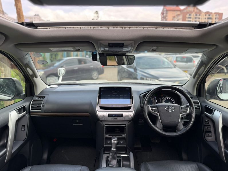 
								Land cruiser prado TXL full									