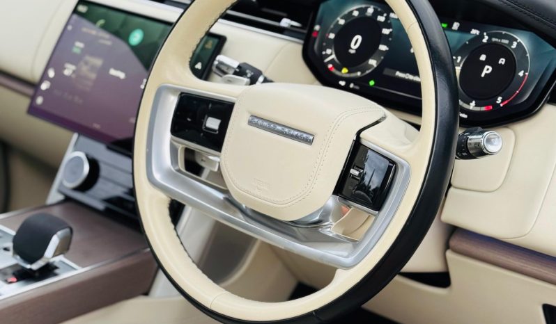 
								Range rover Vogue full									