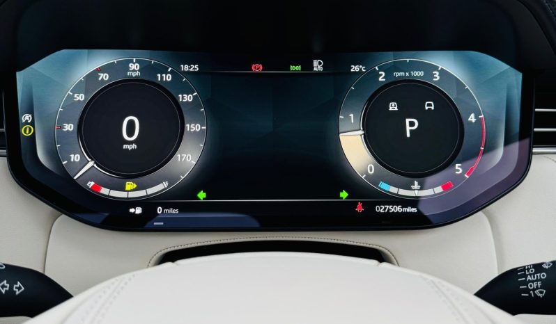 
								Range rover Vogue full									