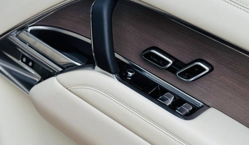 
								Range rover Vogue full									