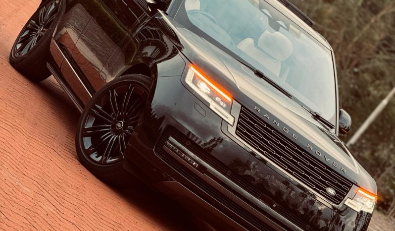 
								Range rover Vogue full									