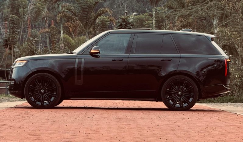 
								Range rover Vogue full									