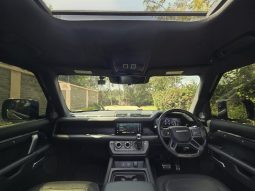 Land Rover defender 110