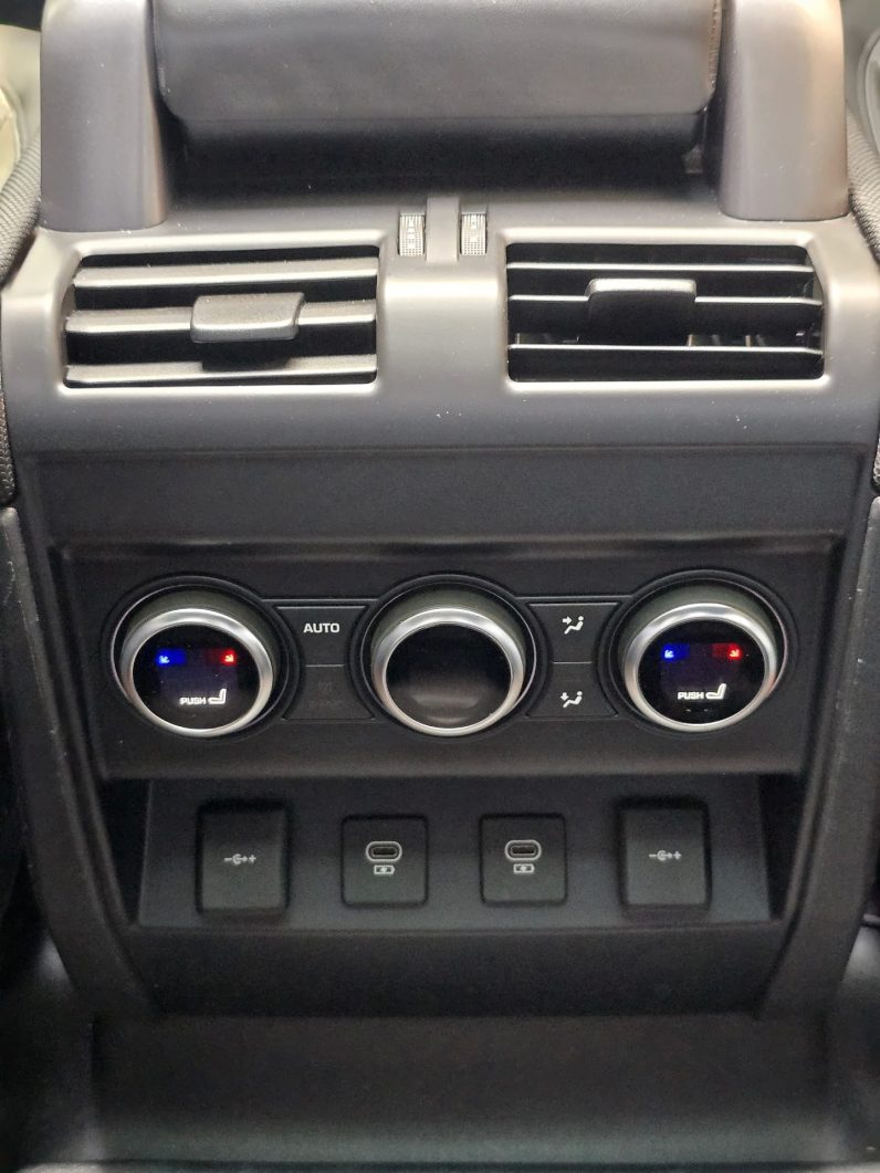 
								Land Rover defender 110 full									