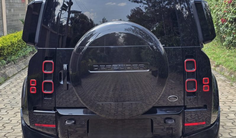 
								Land Rover defender 110 full									