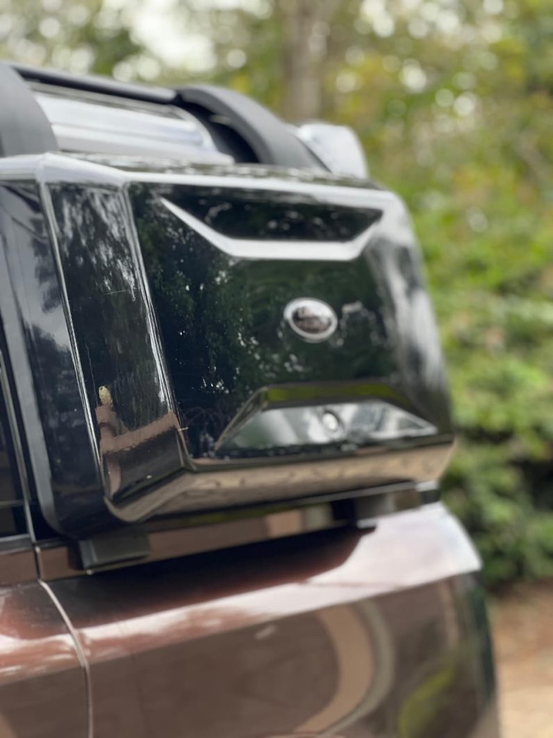 
								Land rover Defender full									