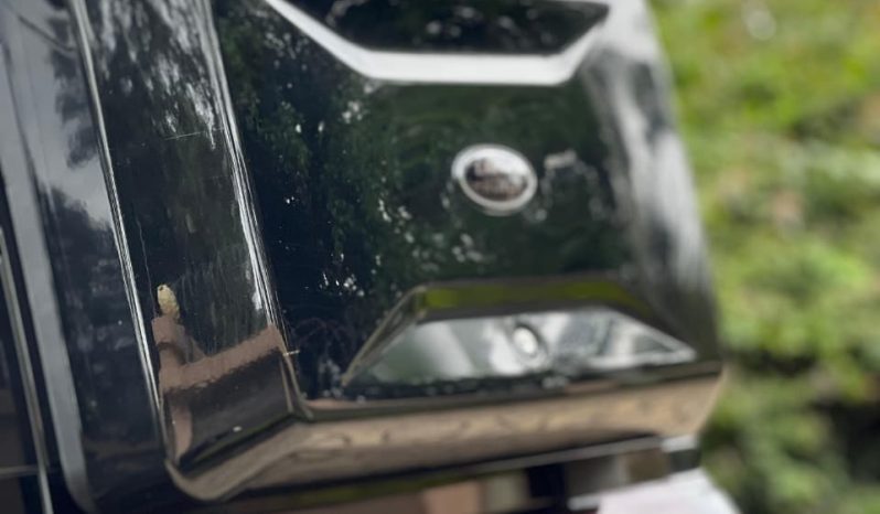 
								Land rover Defender full									