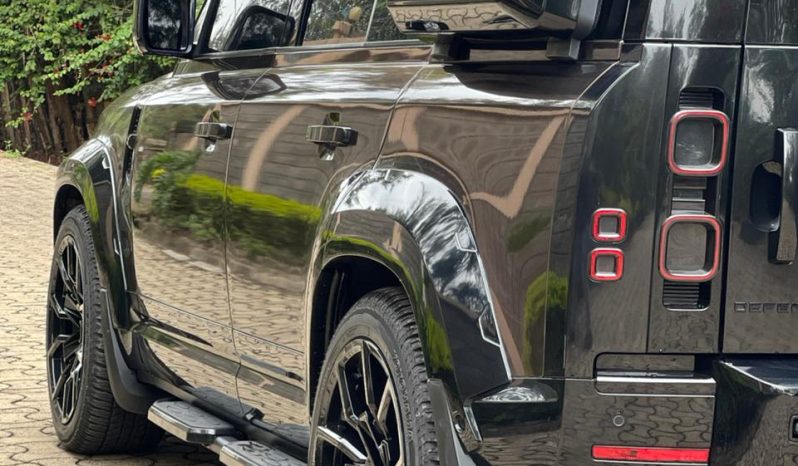 
								Land rover Defender full									