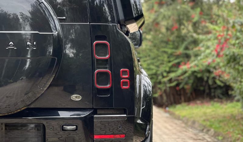 
								Land rover Defender full									