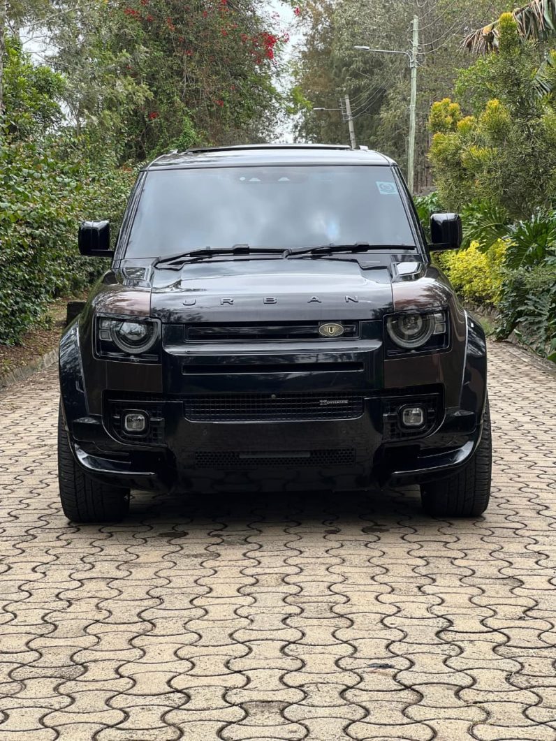 
								Land rover Defender full									