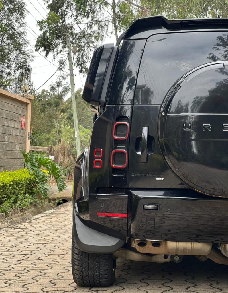 
								Land rover Defender full									