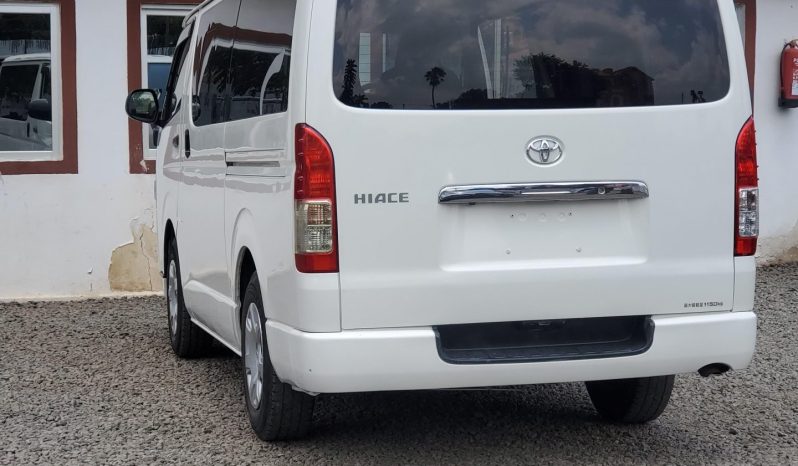
								Toyota Hiace full									
