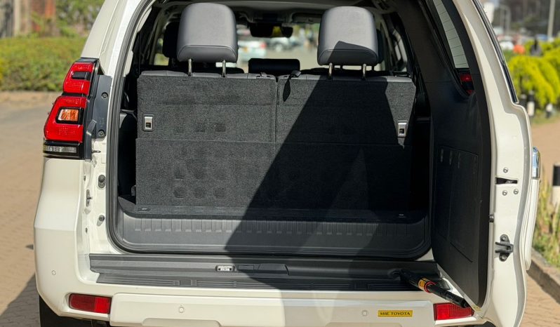 
								Toyota Land cruiser prado TXL full									